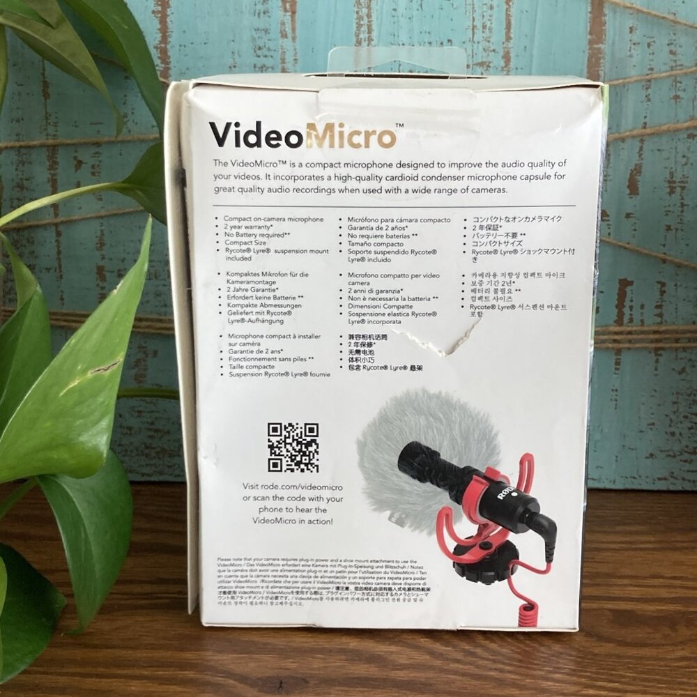 Rode VideoMicro Compact On-Camera Microphone with Rycote Lyre Shock Mount, Auxil - Picture 4 of 8